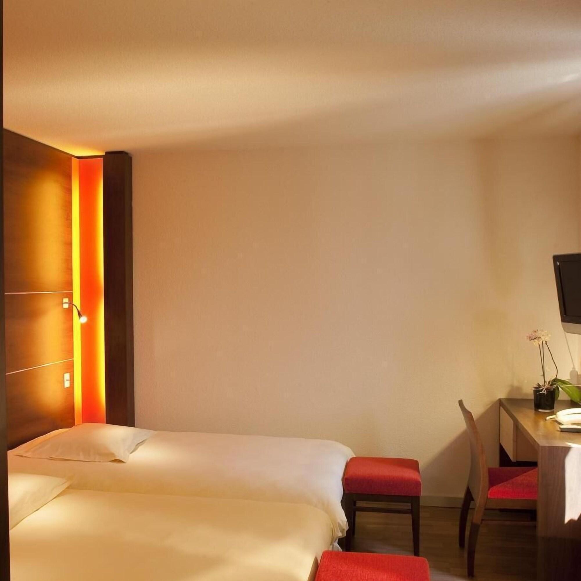 Oceania Rennes Hotel Saint-Gregoire  Bagian luar foto