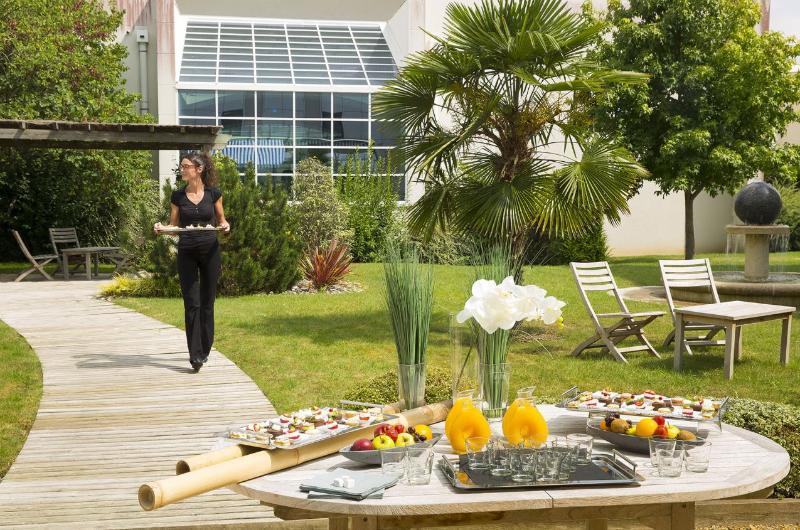 Oceania Rennes Hotel Saint-Gregoire  Bagian luar foto