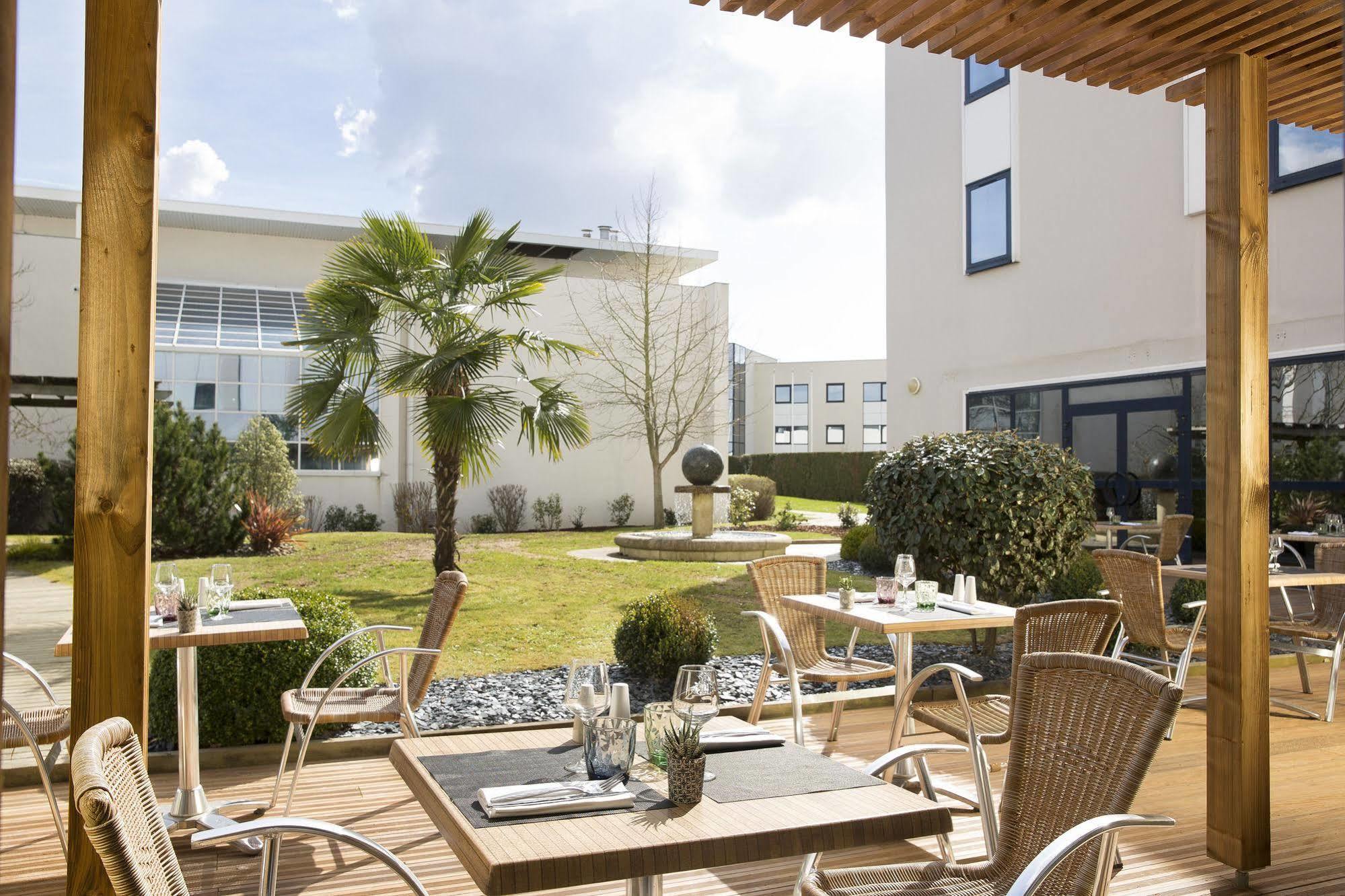 Oceania Rennes Hotel Saint-Gregoire  Bagian luar foto