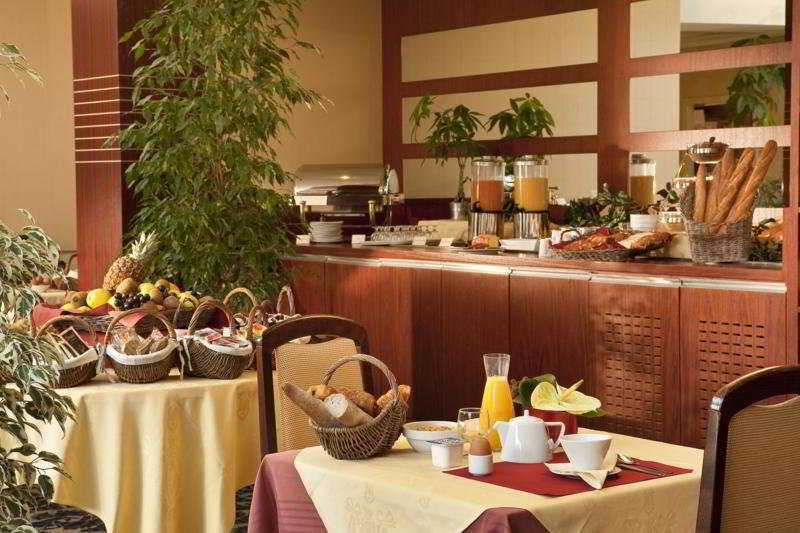 Oceania Rennes Hotel Saint-Gregoire  Bagian luar foto